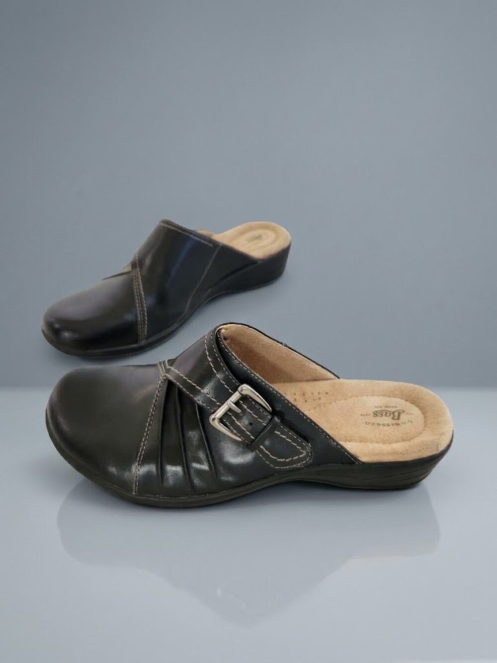 G.H. Bass Black Leather Buckle Clog Mules | Cushioned Slip-On Comfort Sz 10M